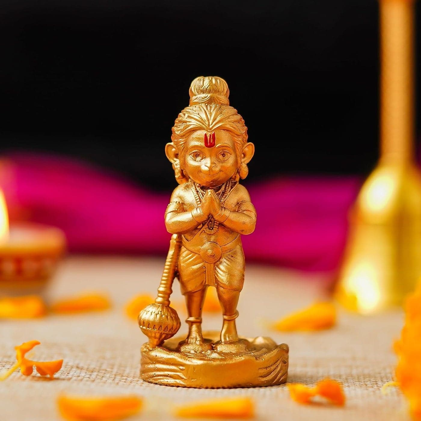 DHARVIK CRAFT HUB Resin Bal Lord Hanuman Showpiece for Home Decor Hanuman Idol Statue for Car Dashboard Hanuman Ji Bajrang Bali Ki Murti for Home and Office Temple 314 Inches Gold