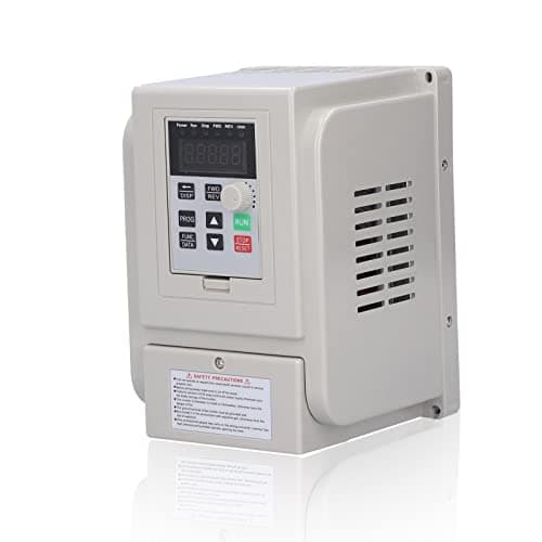 Wisoqu VFD Variable Frequency Drive,Single‑Phase 110V Input 3‑Phase 220V Output Variable Frequency Inverter, Motor Speed Controller,220V 1500W AT5‑1500X, Default