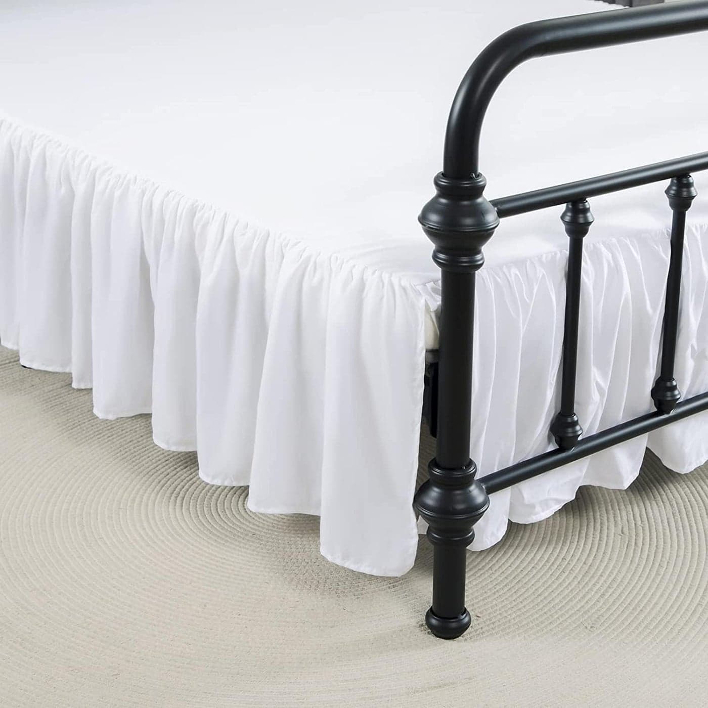xuan dian Bed Skirt Queen Size Ruffled Bed Skirt with Split Corners 12 Inch Drop Dust Ruffle Bed Skirt with Platform White