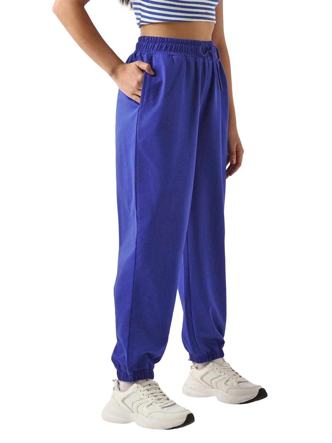 Bewakoof Air 1.0 Women's Solid Oversized Fit Terry Joggers_646692_Blue_XS