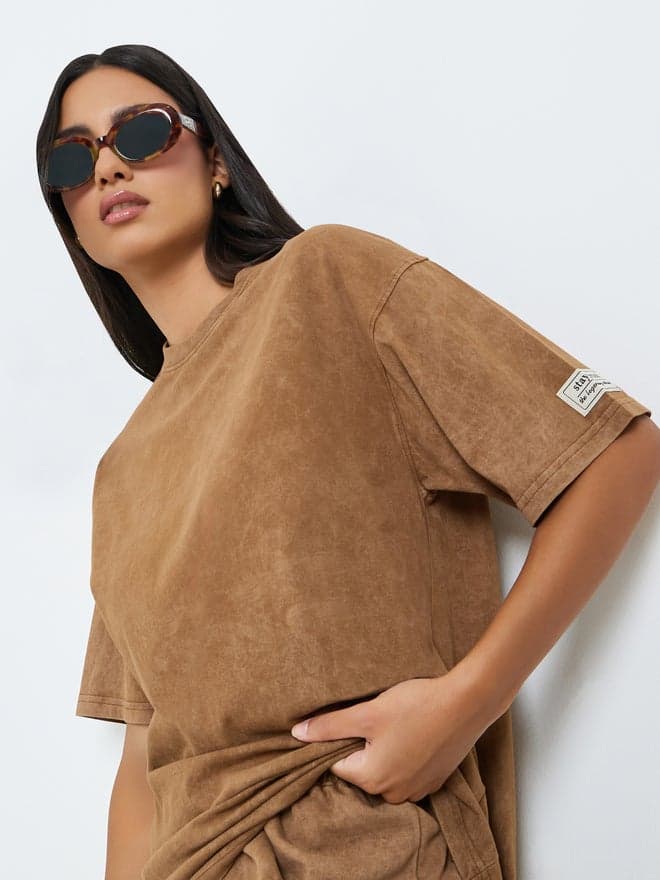 Styli Brown Acid Wash Oversized T-Shirt