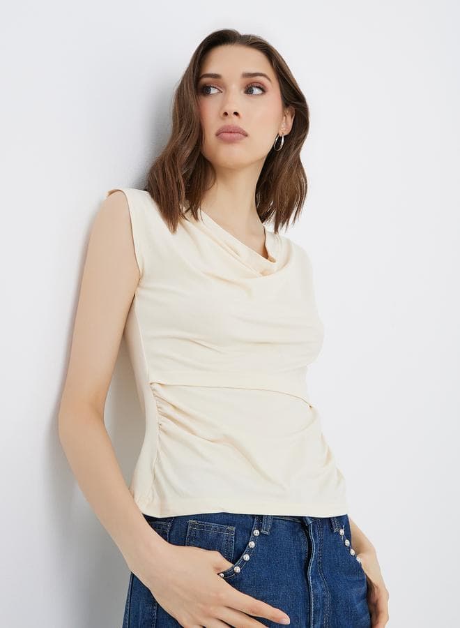 Solid Sleeveless Layered Top