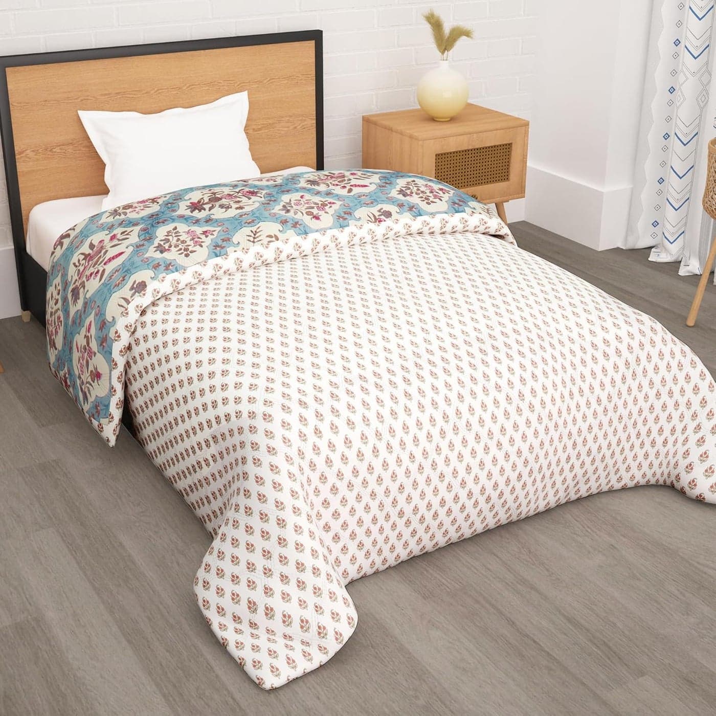 Story@Home Comforter Single Bed | 180GSM Microfiber Blanket Single Bed | 150X 225cm | AC Comforter Single Bed | Cream & Blue Blanket | Floral Pattern | Quilt | Single Dohar | Perfect Festive Gifting