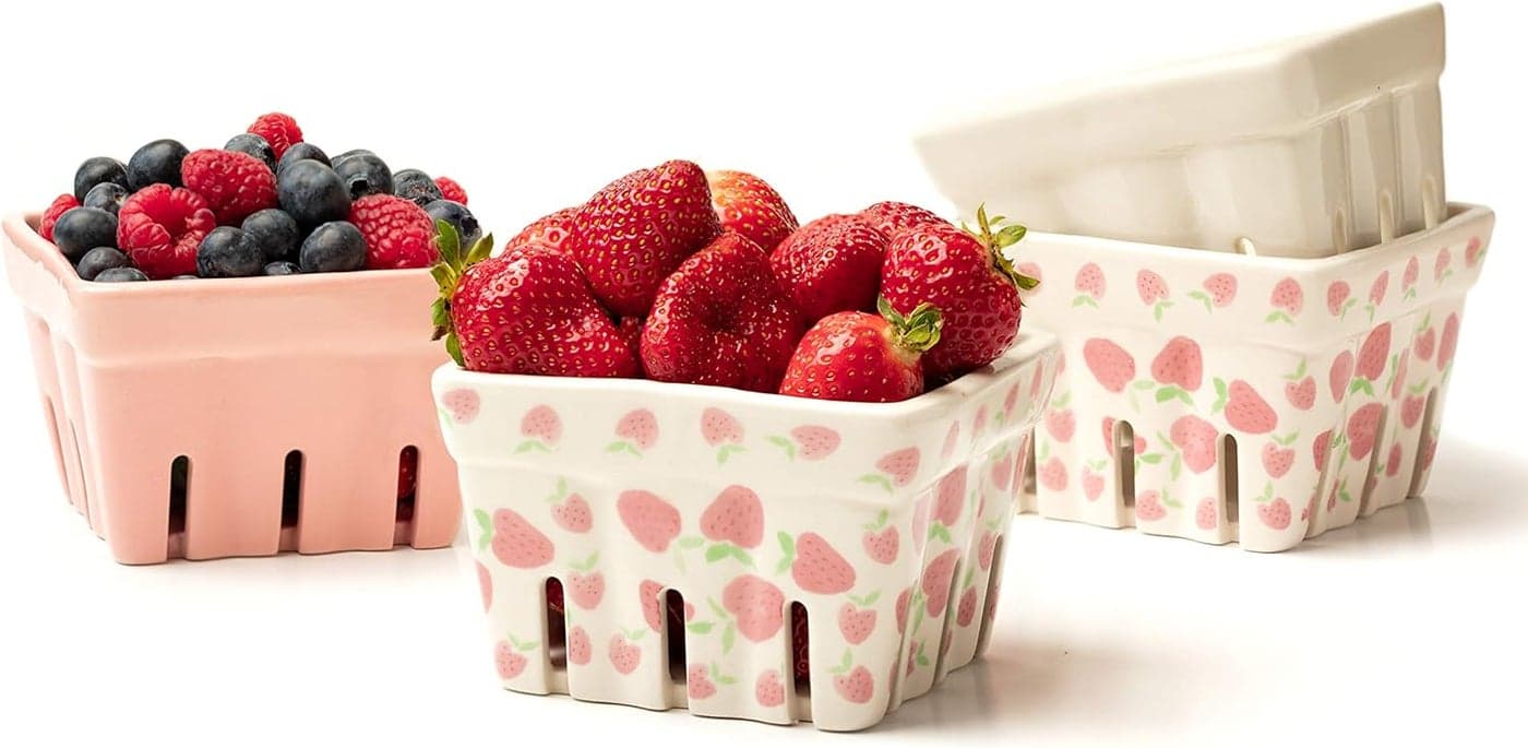 Farmhouse Ceramic Berry Basket Colander Strawberry Decor Fruit BowlsBaskets Kawaii Kitchen bowl Pink White and Cute Strawberry pattern Stoneware Harvest Square Bowls Set of 4