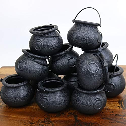 GIFTEXPRESS Mini Cauldron Kettles Novelty Candy Kettles for St Patrick Decoration Pot of Gold Cauldron Halloween Black Cauldrons Candy Holder Witches Cauldron Cauldron Pot Party Favors 12 Pack