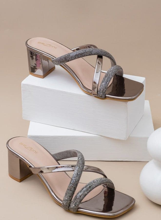 Shezone Women Grey Block Sandals — 39