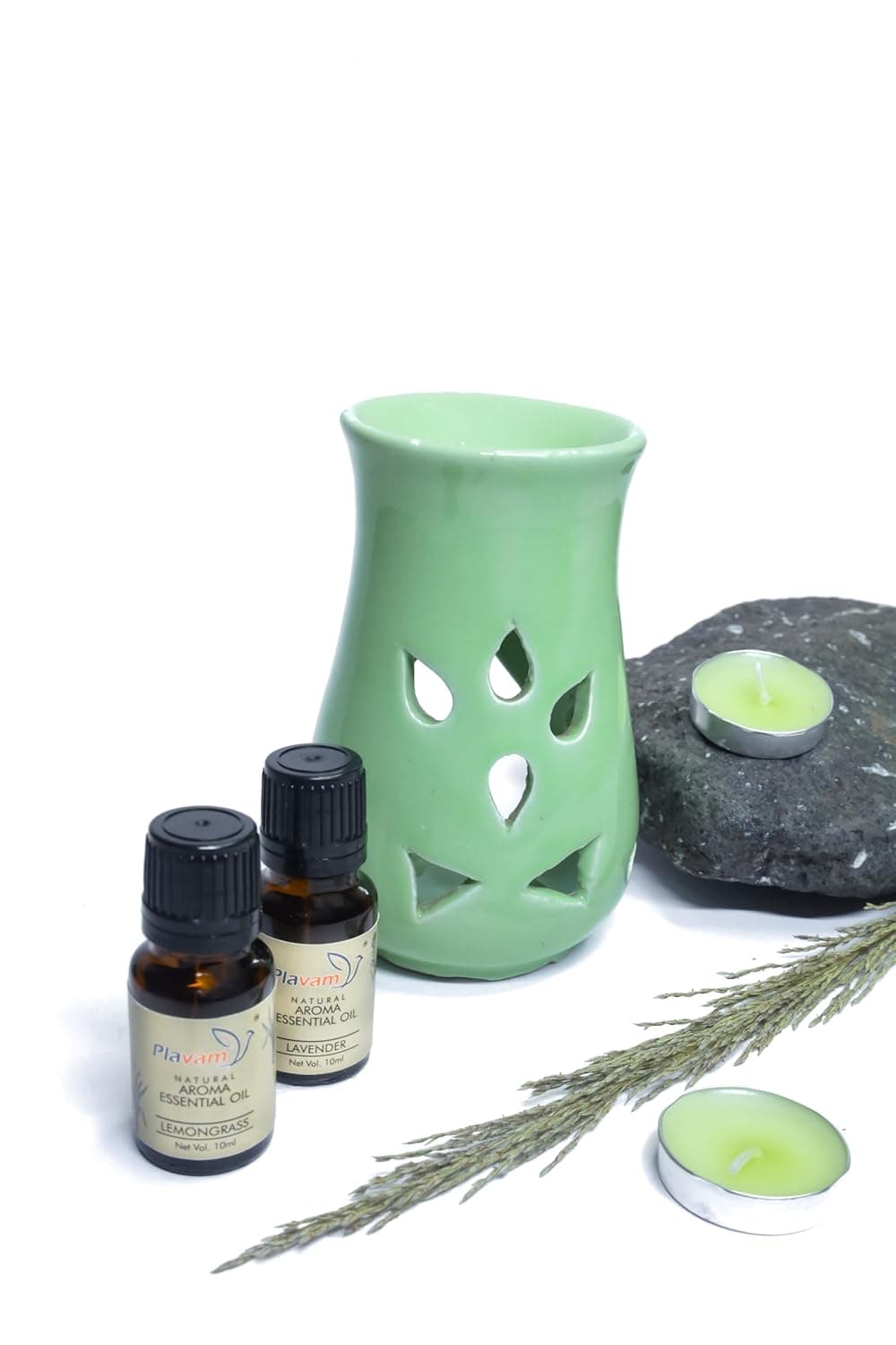 Plavam Ceramic Clay Candle Aroma Diffuser Tripod Diya Diffuser Tealight Aroma Oil Burner and Warmer Lamp for Gifting Home Fragrance Aromatherapy Home Decor Green