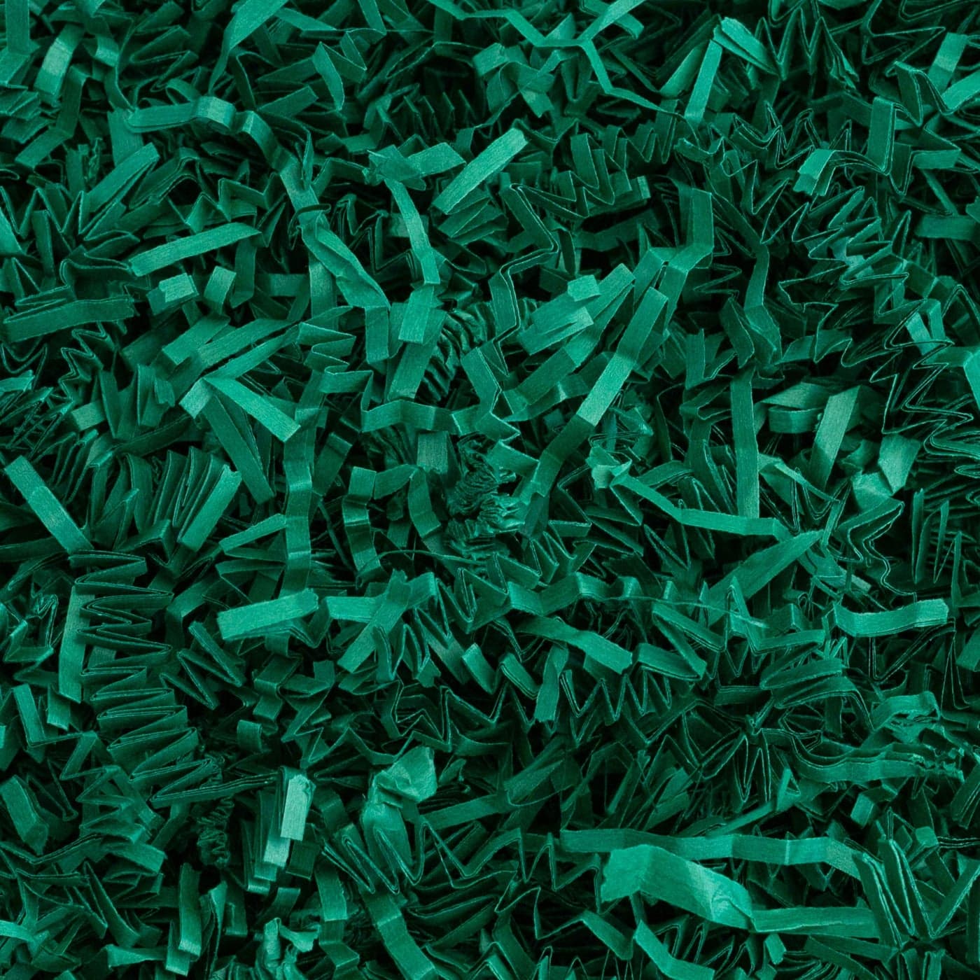 MagicWater Supply 1 LB Forest Green Crinkle Cut Paper Shred Filler great for Gift Wrapping Basket Filling Birthdays Weddings Anniversaries