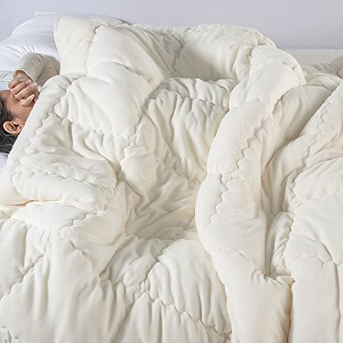 Spread Spain Microfiber Arctic Extreme Luxury Winters Quilt, 700 GSM, Ultra Soft & Super Cosy Comfort for All Seasons, Breathable Quilt Single, 60x90 Inches, Off White
