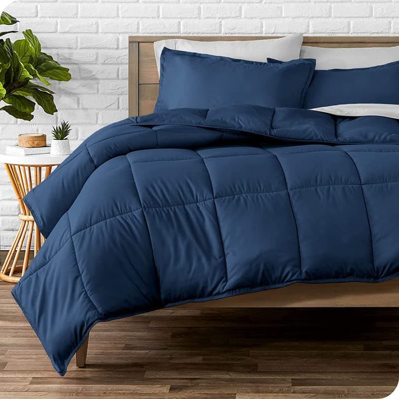 CULTIVER Ultra Soft Microfibre Reversible Warm Winter Comforter for Double Bed | Breathable Lightweight Duvet | All Season Quilt - Suitable Blanket for AC Room Sleeping | 220 GSM | 90x100 Inch | Blue