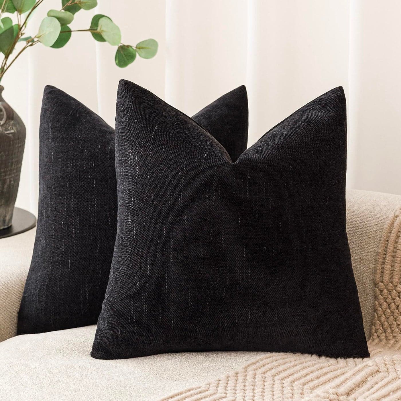 Foindtower Pack of 2 Soft Textured Chenille Throw Decorative Pillow Covers Square Accent Solid Cushion Cover Cozy Farmhouse Pillow Case with Zipper for Couch Sofa Bedroom Living Room 22x22 Inch Black