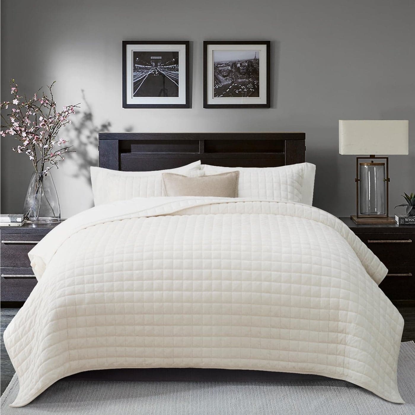 RECYCO Luxury Velvet Quilt Set King Size Lightweight Velvet Comforter Set Oversized Bedspread Coverlet Quilted Bedding Set with 2 Matching Pillow Shams for All Season Cream White