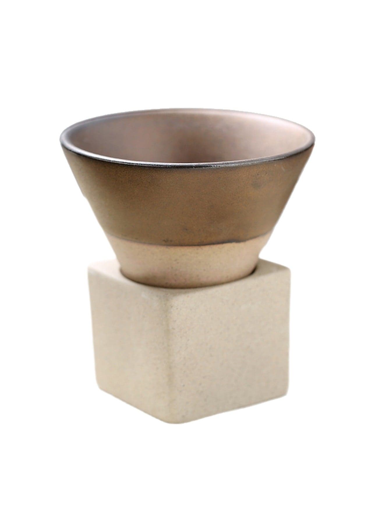 Japanese Stoneware Tea Cups Retro Cone Shaped Ceramic Mugs 100ml Bronze for Cooking and Coffee Around the Stove Hot Selling Cross Border Water Cups