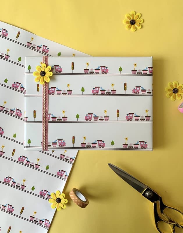 Dovetail All Aboard Kids Gift Wrapping Paper Pack of 6 Sheet