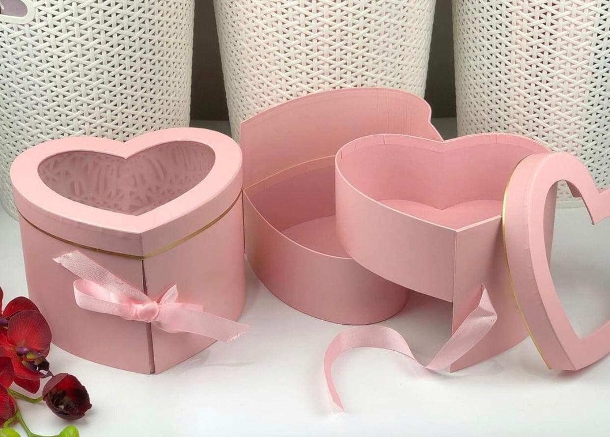 UNIKPACKAGING Premium Quality Heart Shaped Flower Box Gift Boxes for Luxury Flower and Gift Arrangements with Lids Size 9x8x65 for Luxury Style Flower Arrangements Pink