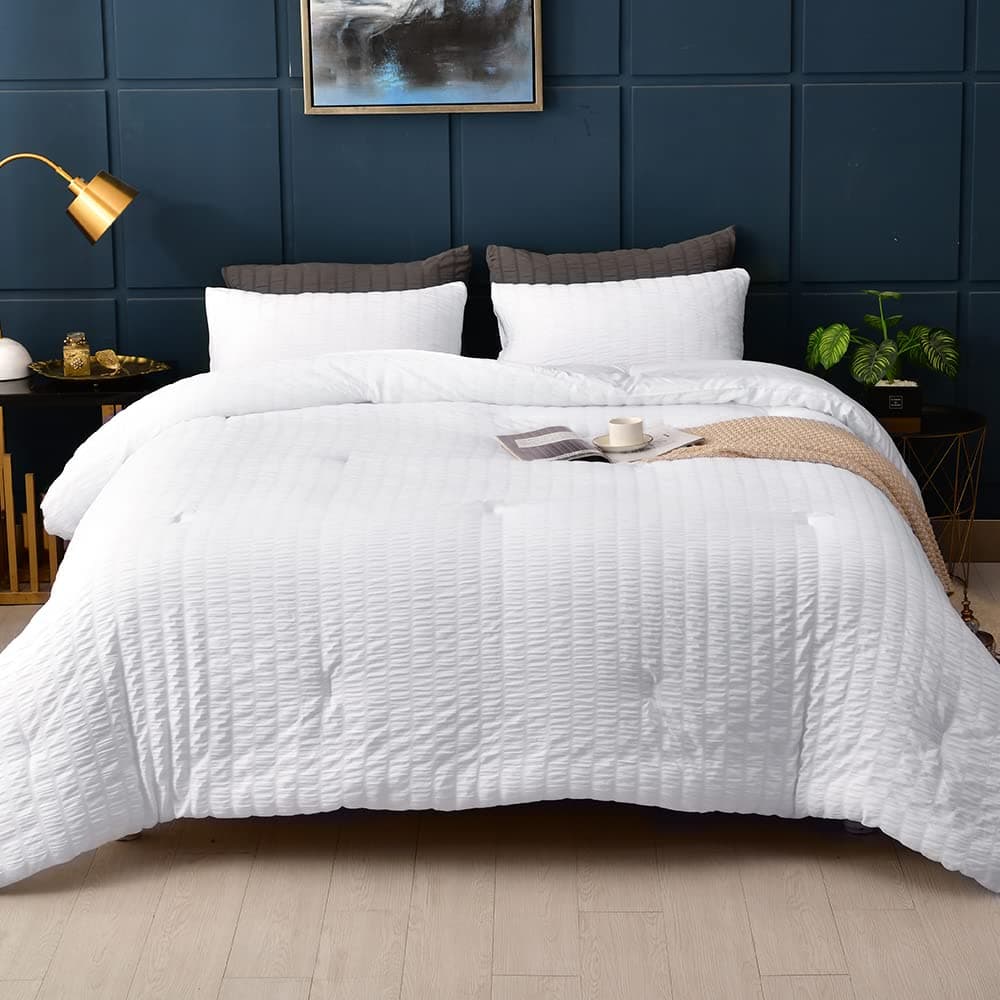 AveLom White Seersucker California King Comforter Set 104x96 inches 3 Pieces100 Soft Washed Microfiber Lightweight Comforter with 2 Pillowcases All Season Down Alternative Bedding Set