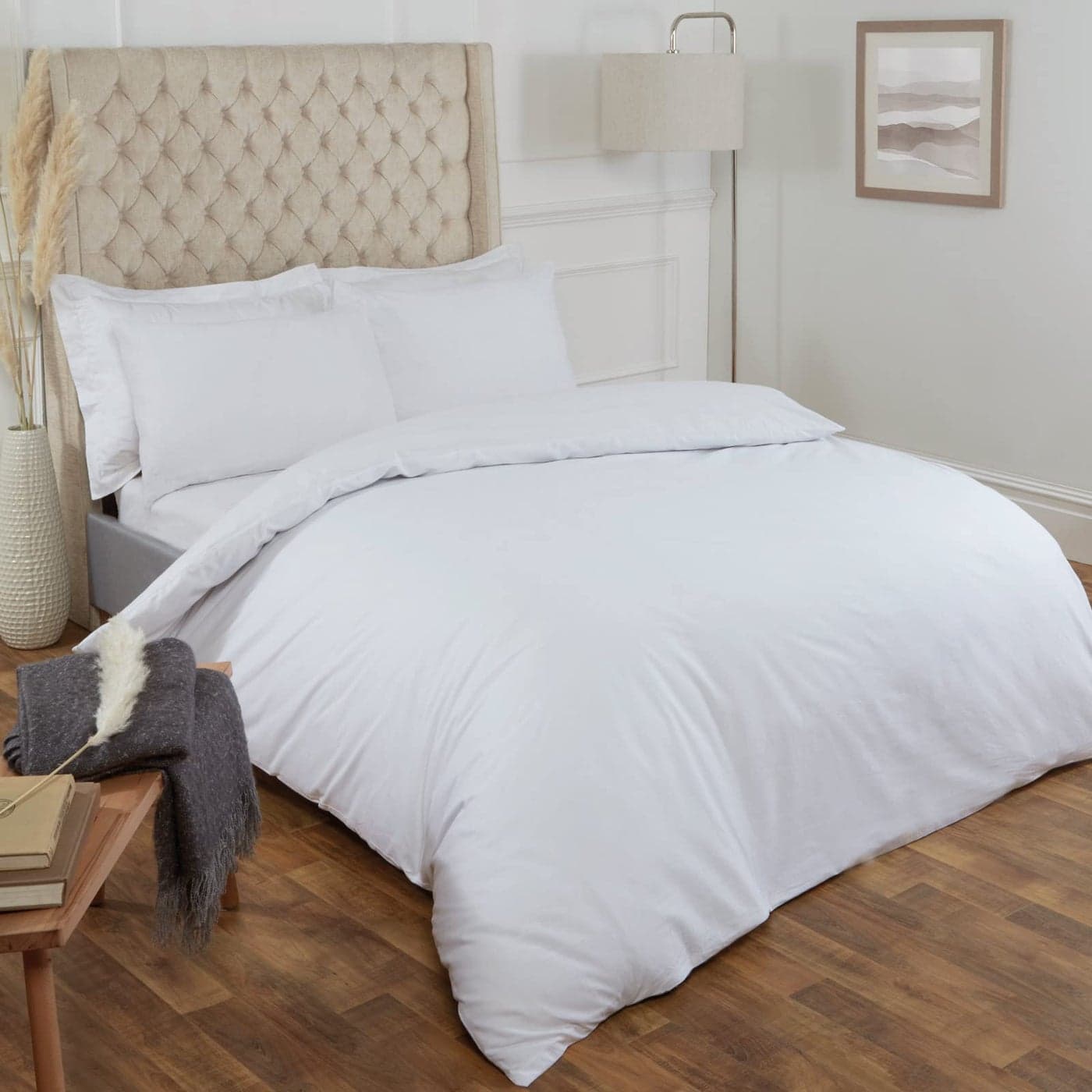 Highams 100 Cotton Double Duvet Cover Set Super Soft Absorbent 200 Thread Count Luxury Plain Dyed Double Quilt Bedding Set with Pillowcases White