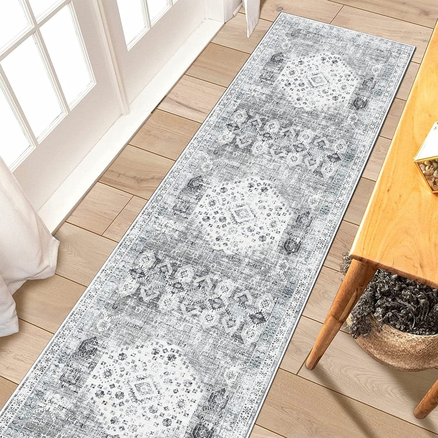 RUUGME 2x7 Washable Runner Rug Vintage Hallway Rugs Non Slip Stain Resistant Rugs for Kitchen Living Room Bedroom Laundry Room Mat Distressed Rug Carpet Runner for Bathroom 2x7 Grey