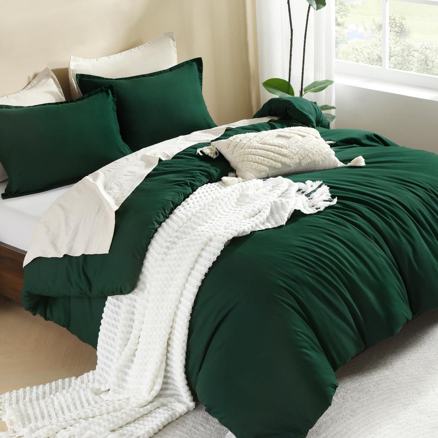 Litanika Dark Emerald Green Queen Comforter Set 3 Pieces Solid Forest Bedding Set All Season Fluffy Bed Set 90x90In Comforter 2 Pillowcases