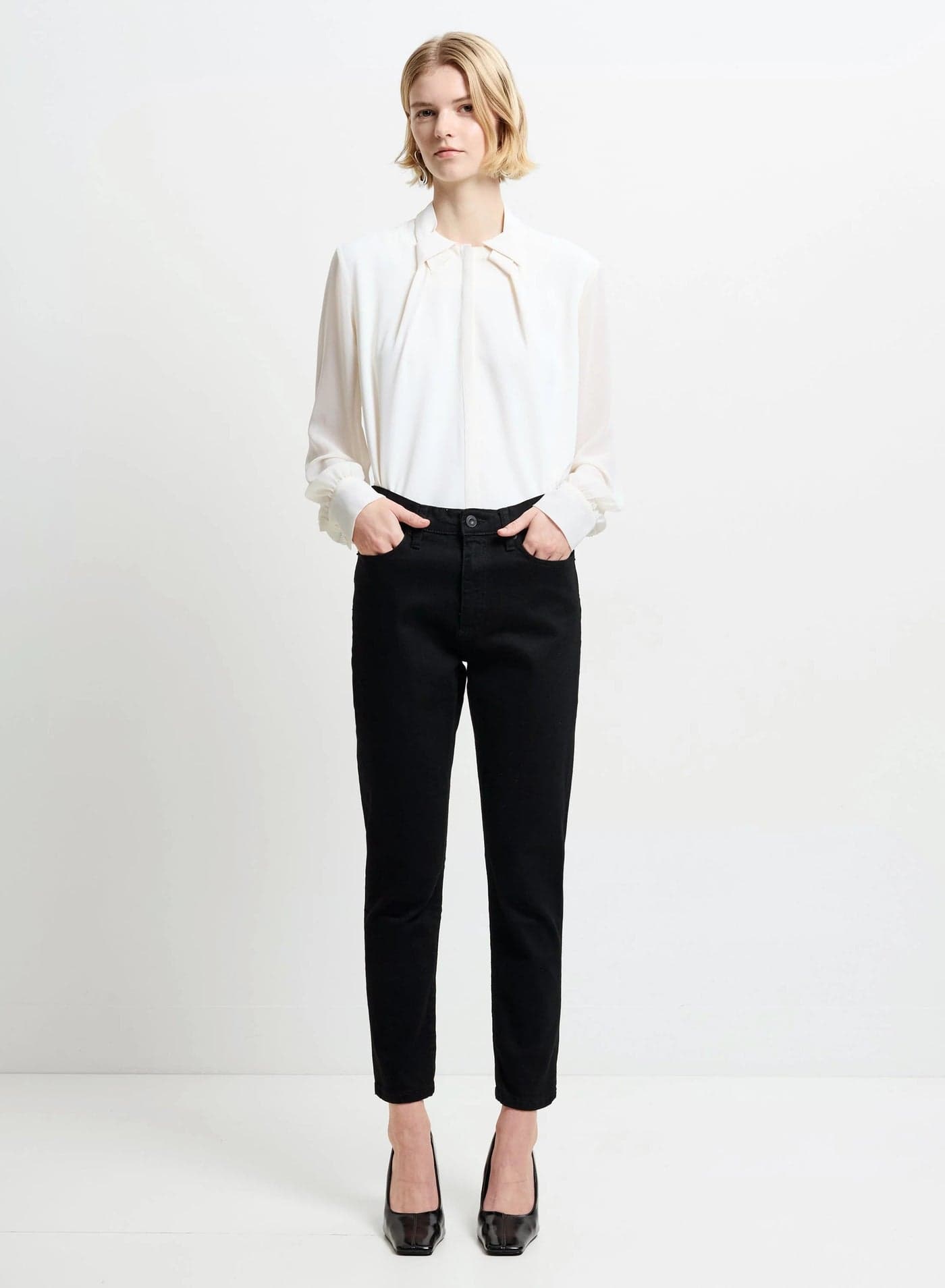 Stretch Cigarette Ankle Denim Jeans