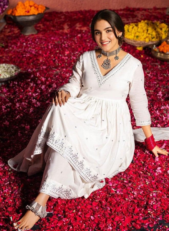 Women'S Off White 100% Cotton Self Design Full Length Palazzo Kurta Set