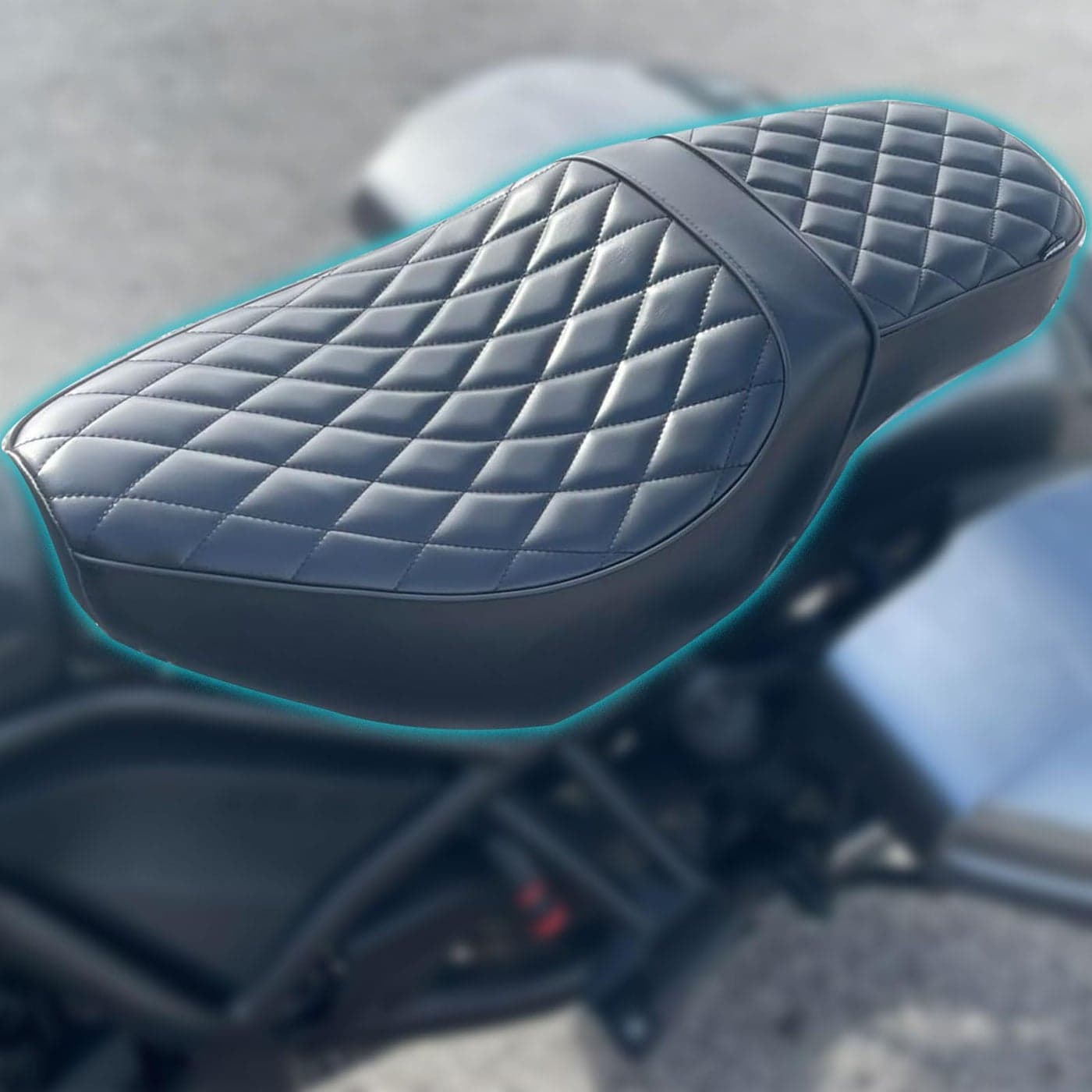 Midimttop Motorcycle Thicken OnePiece Rear Rider Passenger Seat Pillion Cushion Detachable fit for Honda Rebel CMX 1100 CMX1100 CMX1100 2021 2022 2023 2024 2025Diamond Style