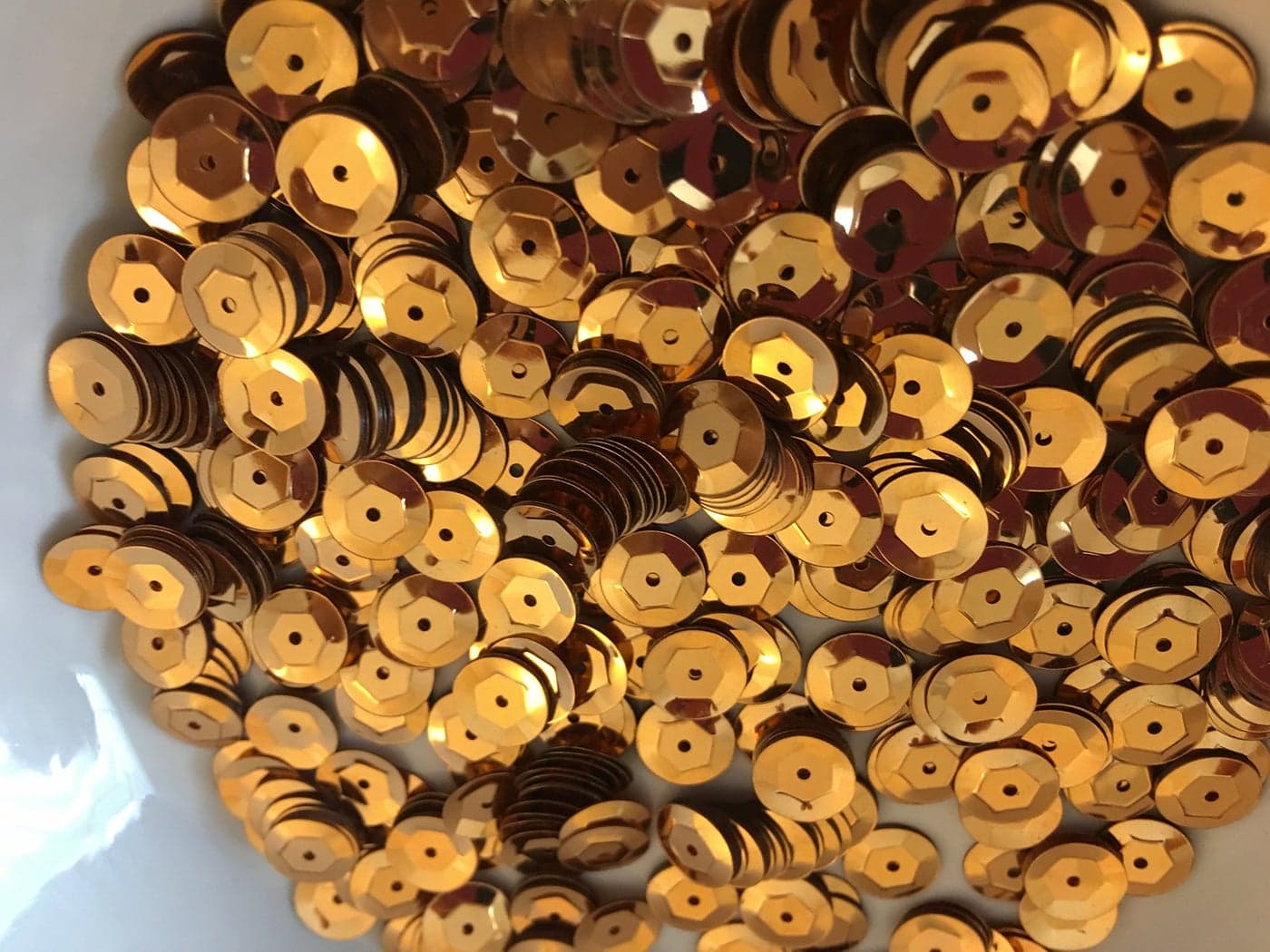 Sequins 8mm 800Pkg Gold