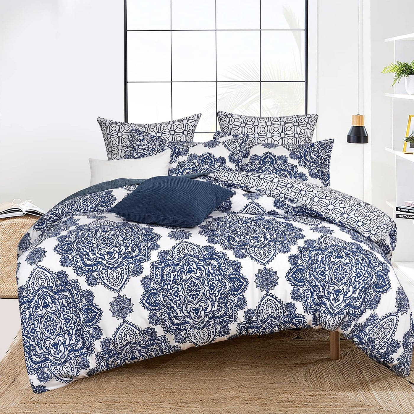 PHF Ultra Soft Paisley Duvet Cover Queen Size Printed Bedding Set 3 Pieces Comfy Farmhouse Pattern Duvet Cover Set with 2 Pillow Shams Zipper Closure and 8 Ties 90x90 Royal Blue White
