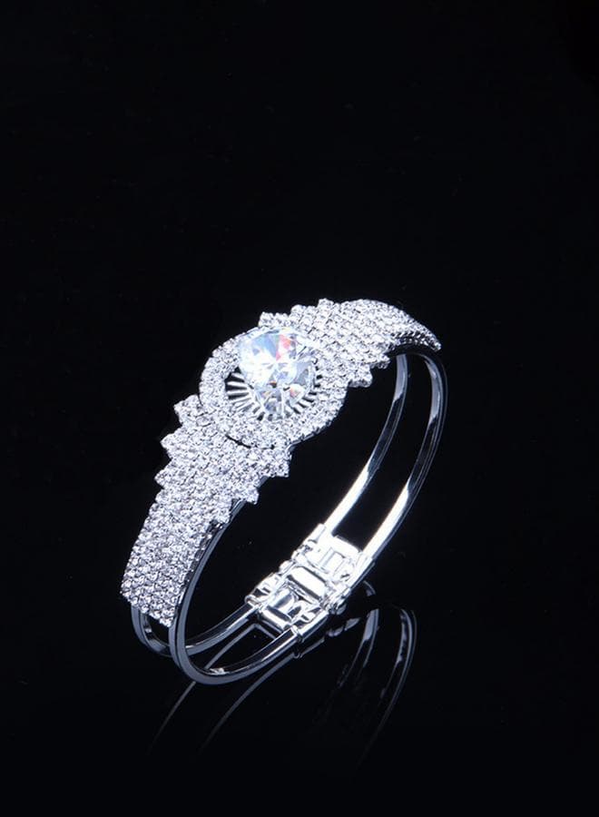 Rhinestone Inlaid with Embellishment Bracelet