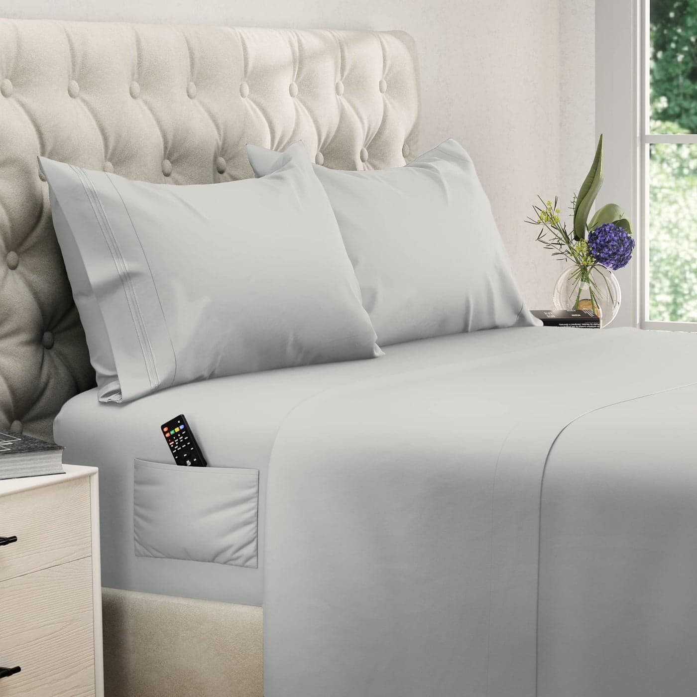 DREAMCARE Queen Size Sheets Cooling Bed Sheets 4pcs Set up to 15 Deep Pocket Queen Sheet Set Sheets Queen Size Bed Soft Long Lasting 100 Fine Brushed Polyester with Side Pocket LGray