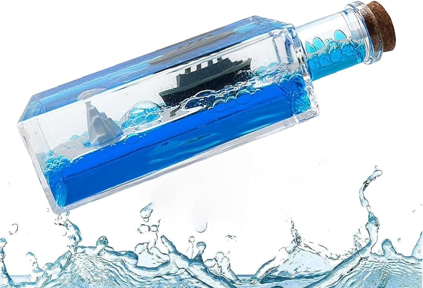 VATTU Liquid Cruise Ship Model Decoration Acrylic Cruise Ship Mode Fluid Drift Bottle Iceberg Home Decor The Cruise Ship That Never Sinks Decoration for Car Decoration Display Cases and Gifts