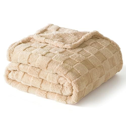 Exclusivo Mezcla Fleece Throw Blanket for Couch,Super Soft and Warm Lightweight Checkered Pattern Blankets for All Seasons,50x60 Inches, Beige