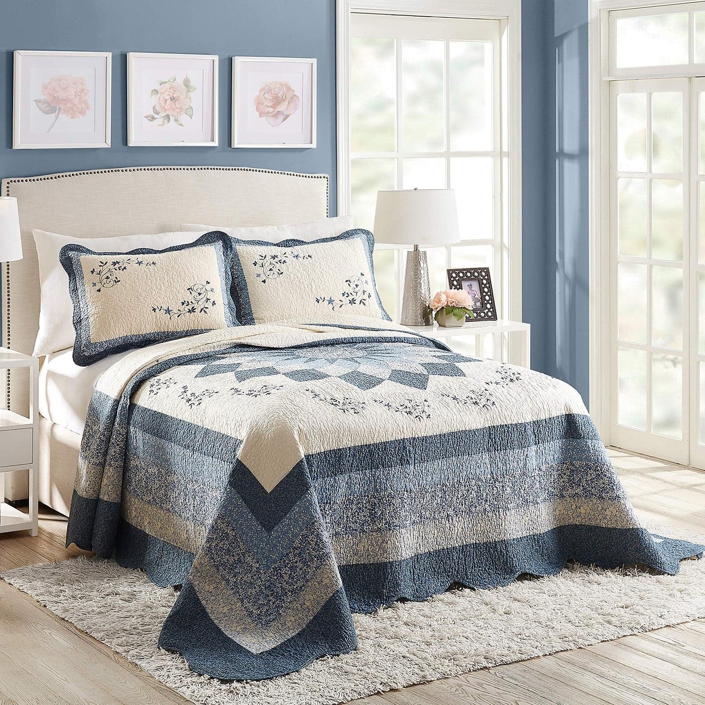 MODERN HEIRLOOM Blue Floral Embroidered Quilted Bedspread Lightweight Breathable All Seasons Bedding King Size