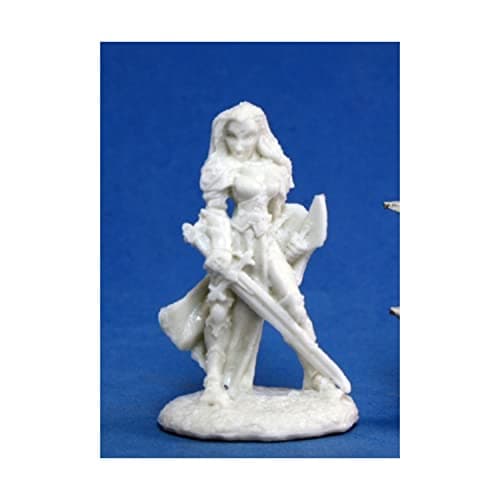 Reaper Finari Female Paladin 1 Miniature