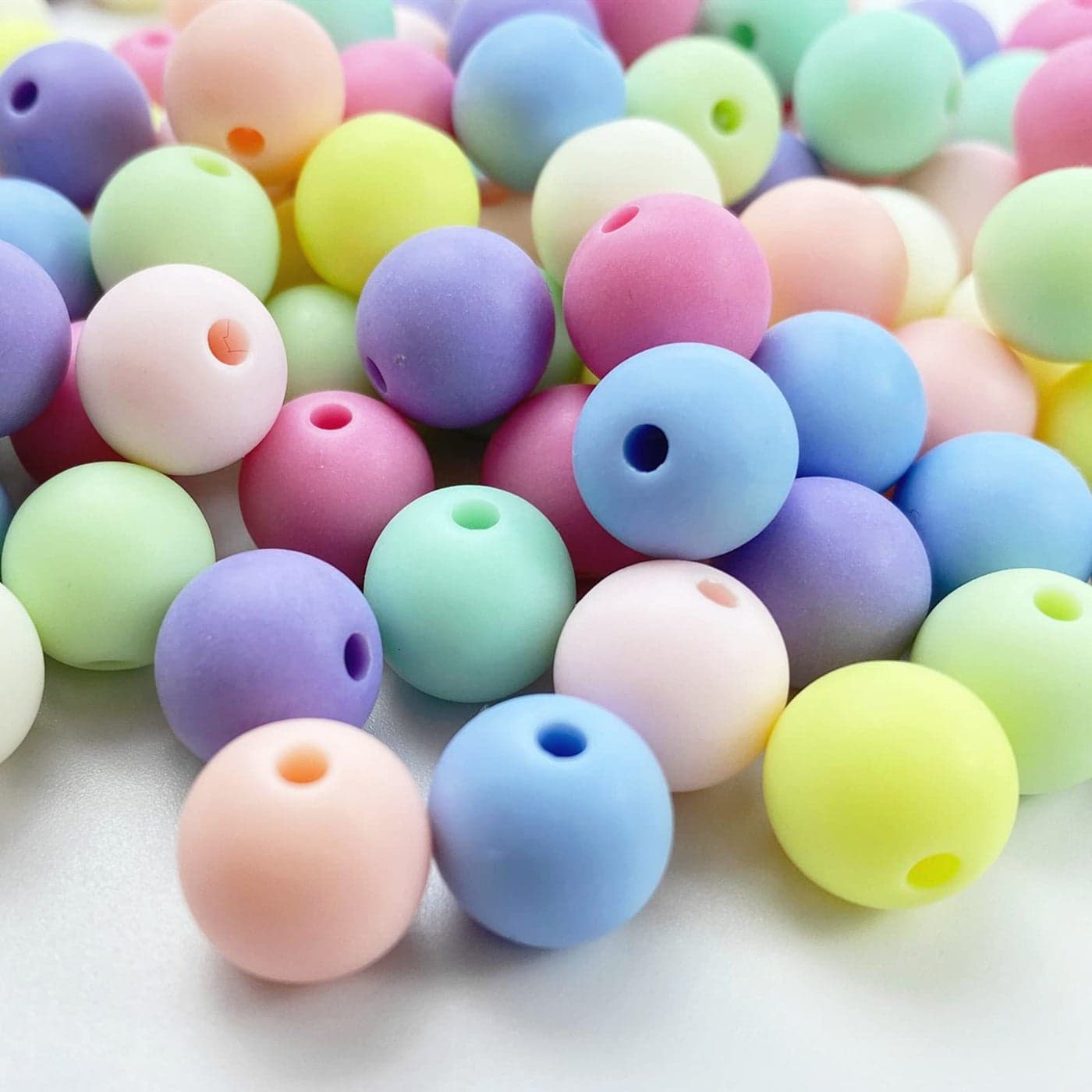 Jmassyang Candy Color Acrylic Round Frosted Beads Assorted Candy Color Mix Plastic Pastel Matte Loose Spacer Mixed for Jewelry Making Bracelets Necklaces DIY Crafts 12mm250pcs