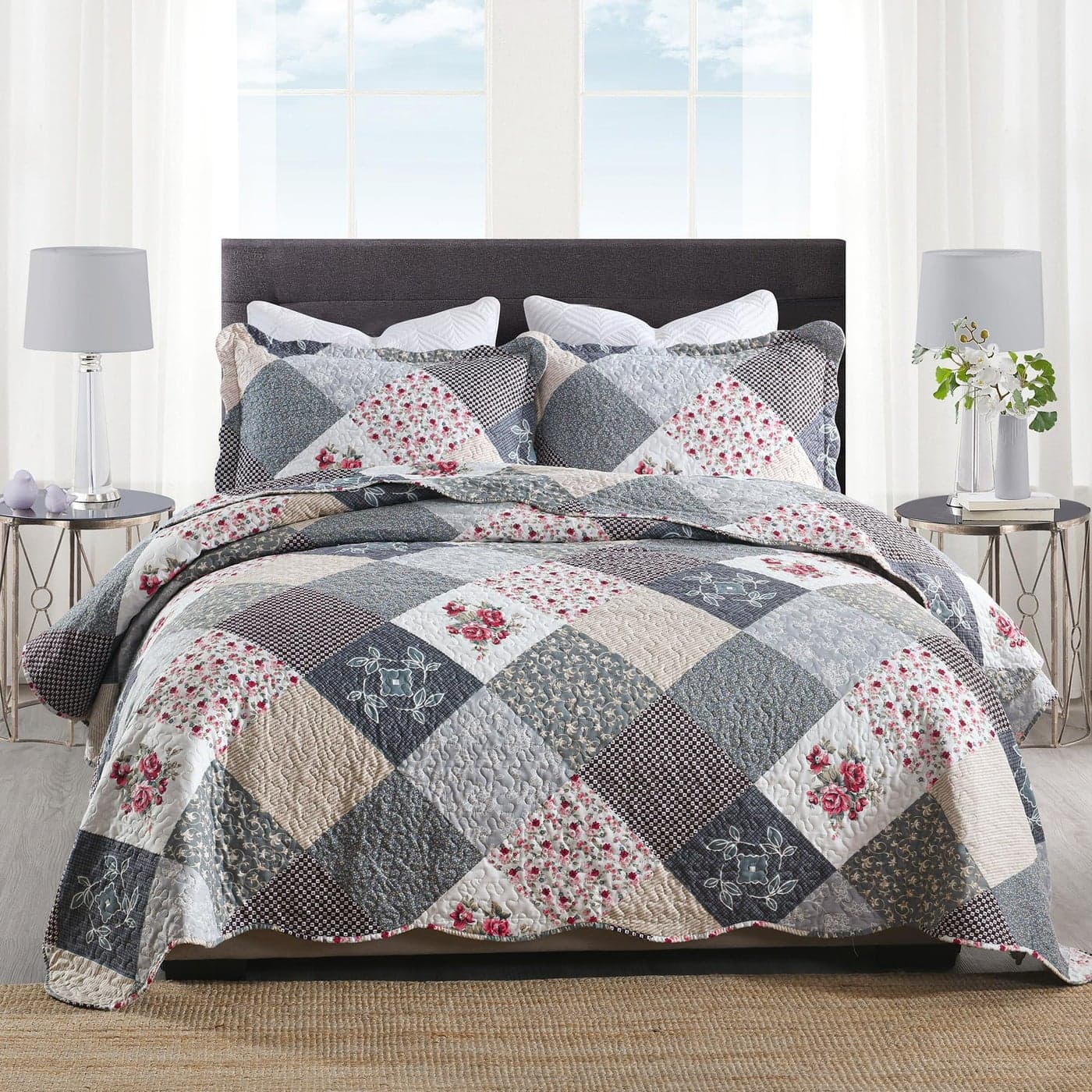 HoneiLife Quilt Set Twin Size 2 Piece Microfiber Quilts Reversible Bedspreads Patchwork Coverlets Floral Bedding Set All Season Quilts with Geometric and Little Rose Print PatternGrey