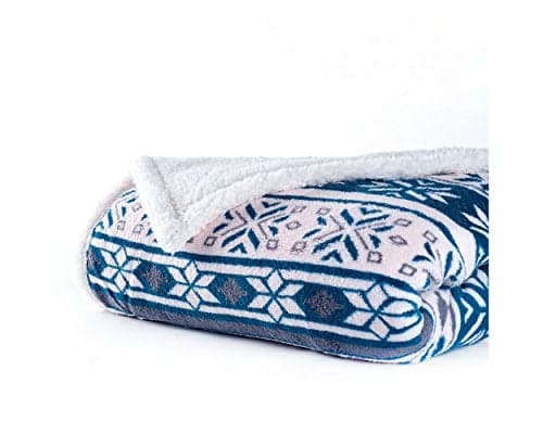 Lavish Home Reversible Fleece Blanket - 50-Inch x 60-Inch Machine-Washable Sherpa Throw with Snowflakes - Cozy Blanket for Couch, Chair, or Bed