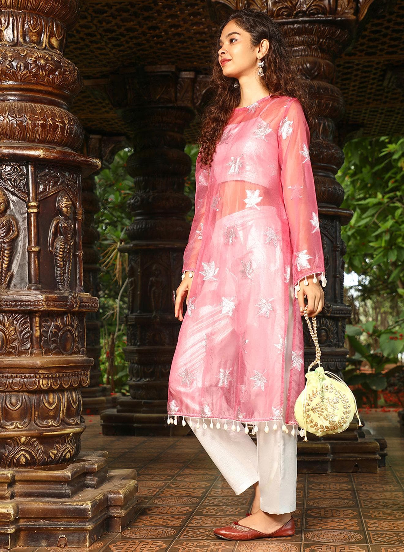 Women's Blush Pink Maple Leaf Kurta With Crop And Trousers