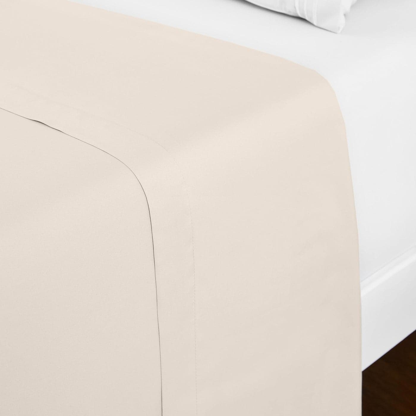 Mellanni King Size Flat Sheet Iconic Collection Bedding Hotel Luxury Extra Soft Cooling Wrinkle Fade Stain Resistant 1 Flat Sheet Only King Golden Ivory