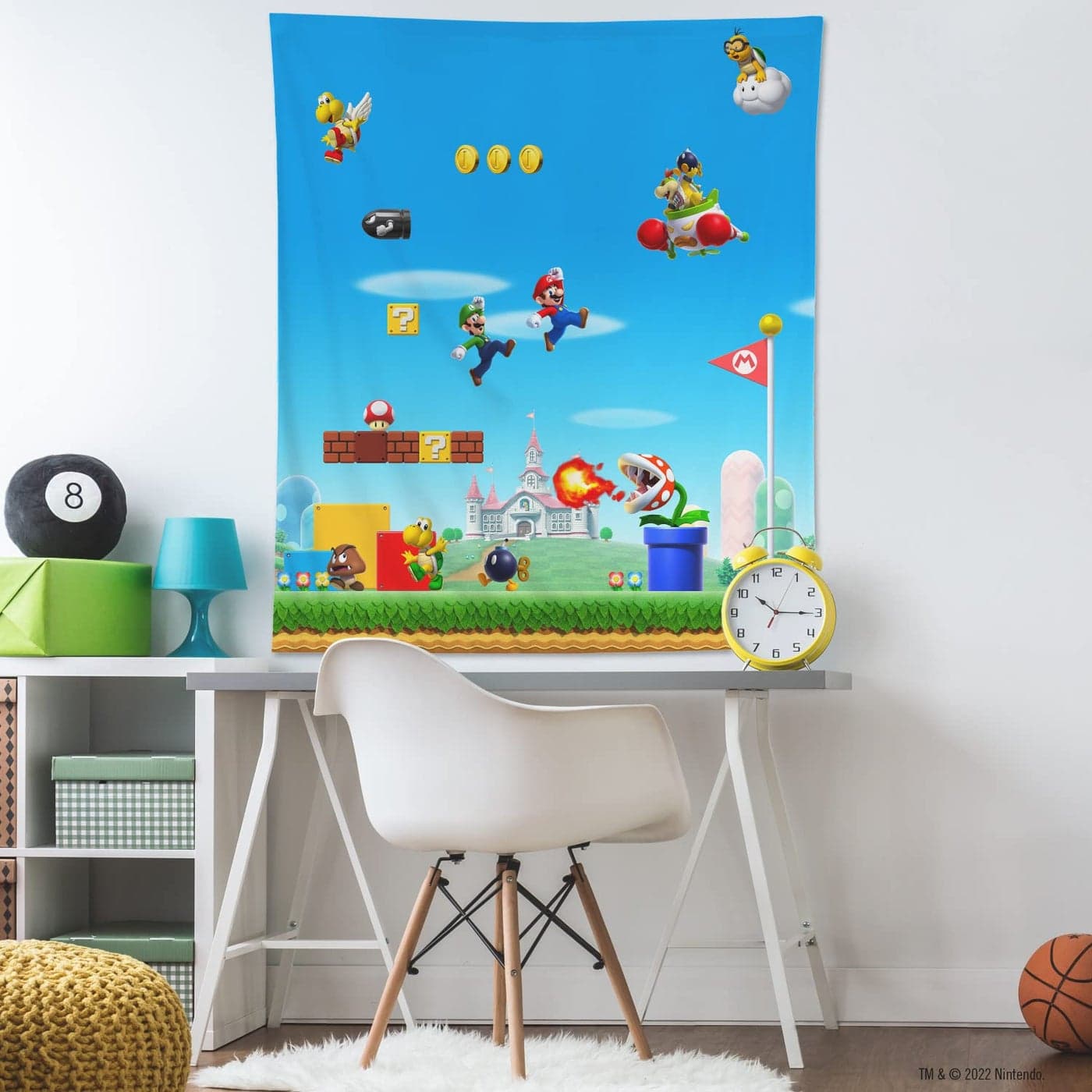 RoomMates TAP5286LG Nintendo Super Mario Tapestry