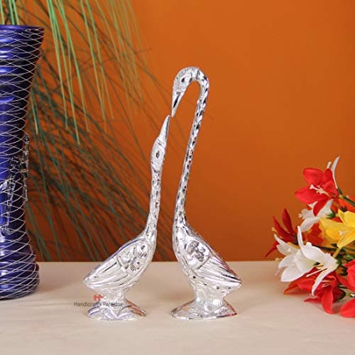 Handicrafts Paradise Pair of Kissing Swan/Duck Home Decor Showpiece in White Metal - 10 Inch (Silver)