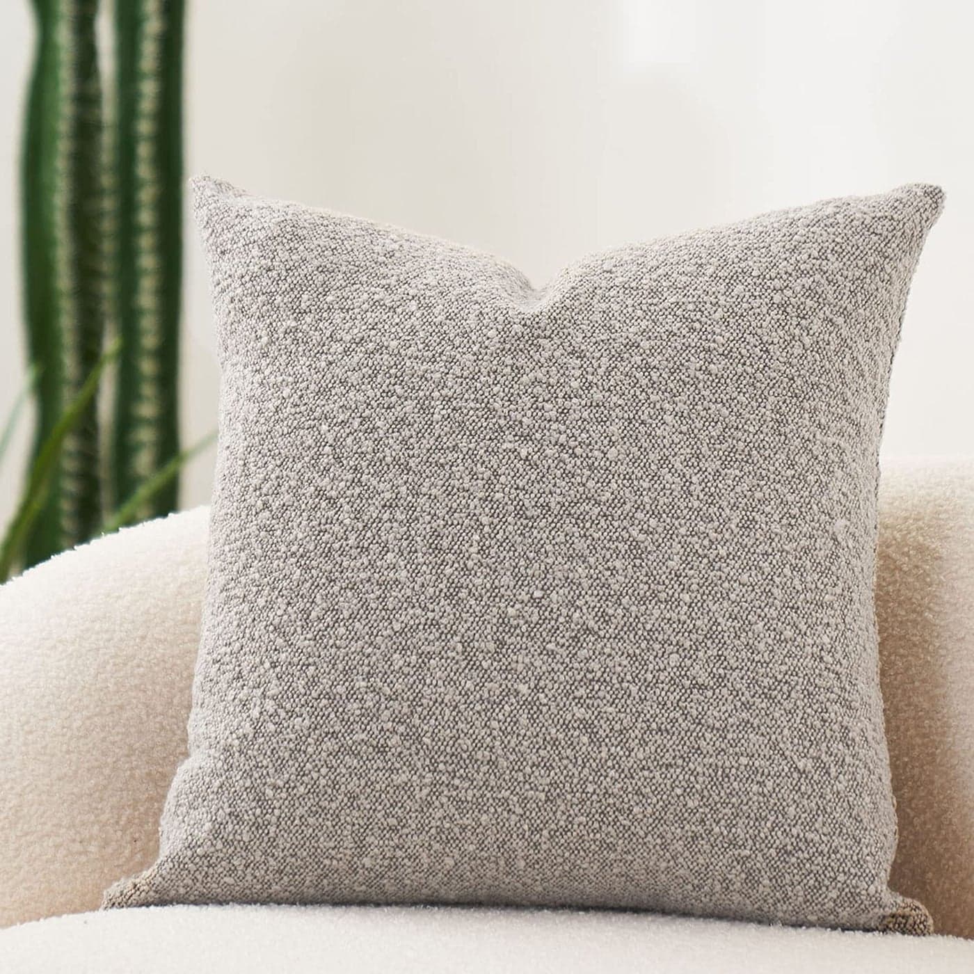 DOMVITUS Luxury Decorative Throw Pillow Cover 18 x 18 Inch Textured Boucle Square Sofa Couch Pillow for Living Room Woven Accent Cushion Case 1PC Sand Grey
