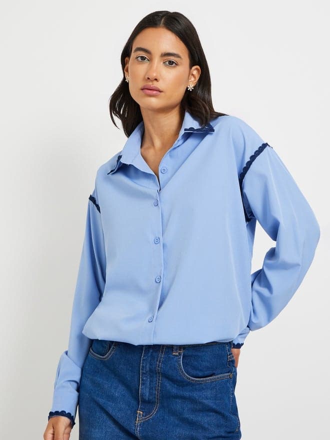 Solid Lace Detail Oversized Shirt — L