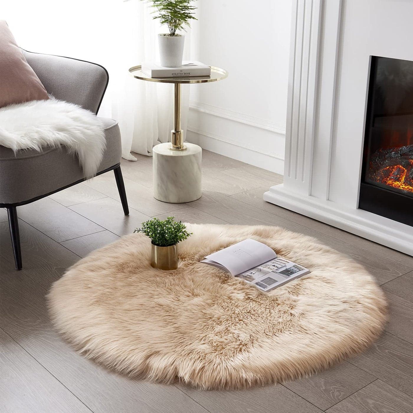 SERISSA Ultra Soft Round Faux Sheepskin Fur Area Rug Beige Circular Shaggy Rug Round Fluffy Area Rugs Plush Circle Floor Carpet Mat for Bedroom Living Room Floor Decor 3ft Diameter Beige