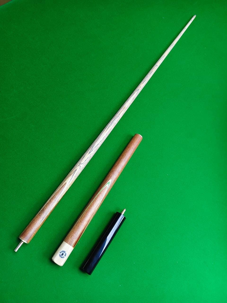 LGB Professional Snooker cue