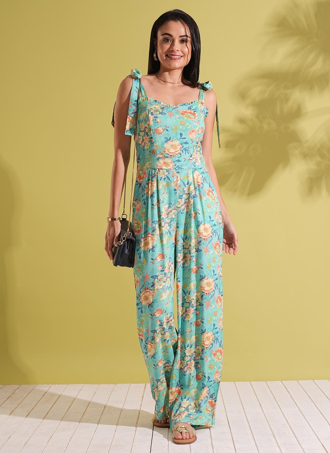 Globus Women Frill Detail Sweetheart Neck Tie-Up Strappy Shoulder Floral Print Fusion Jumpsuit