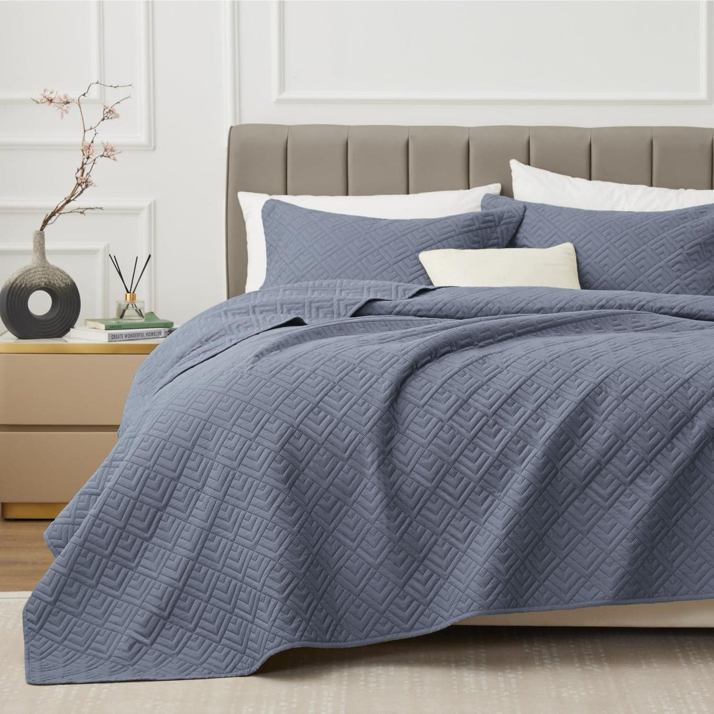 EXQ Home Quilt Set FullQueen Size Blue 3 PieceLightweight Soft Coverlet Modern Style Squares Pattern Bedspread Set for All Season1 Quilt2 Pillow Shams