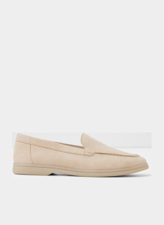EDILICAN-IN Solid Round Toe Loafers