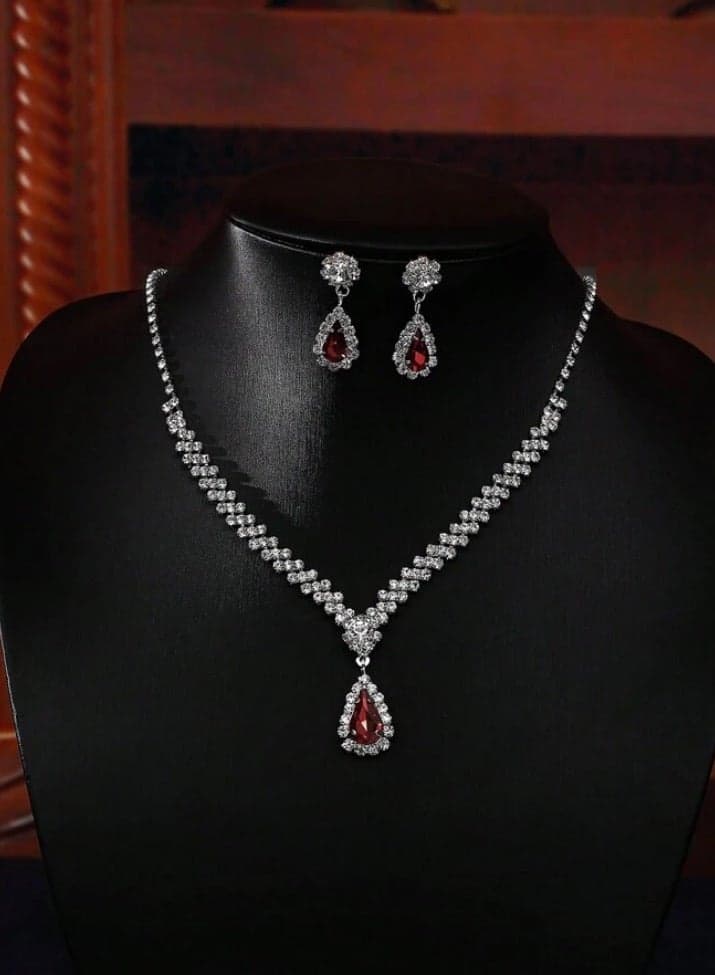 Amazing Trendy Women's Zirconia Necklace And Earrings Jewellery Set