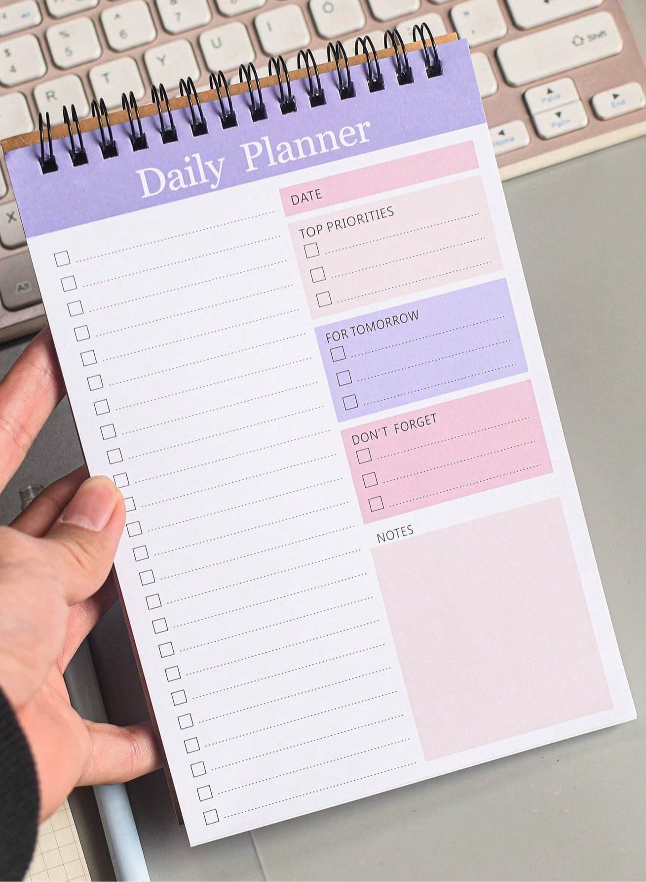 1pc A5 Spiral-Bound Daily Planner Notebook – Undated Minimalist Design with To-Do List, Monthly & Weekly Layouts, Thick Paper, Hard Cover, and Goal-Setting Pages – Perfect for School, Office & Personal Organization